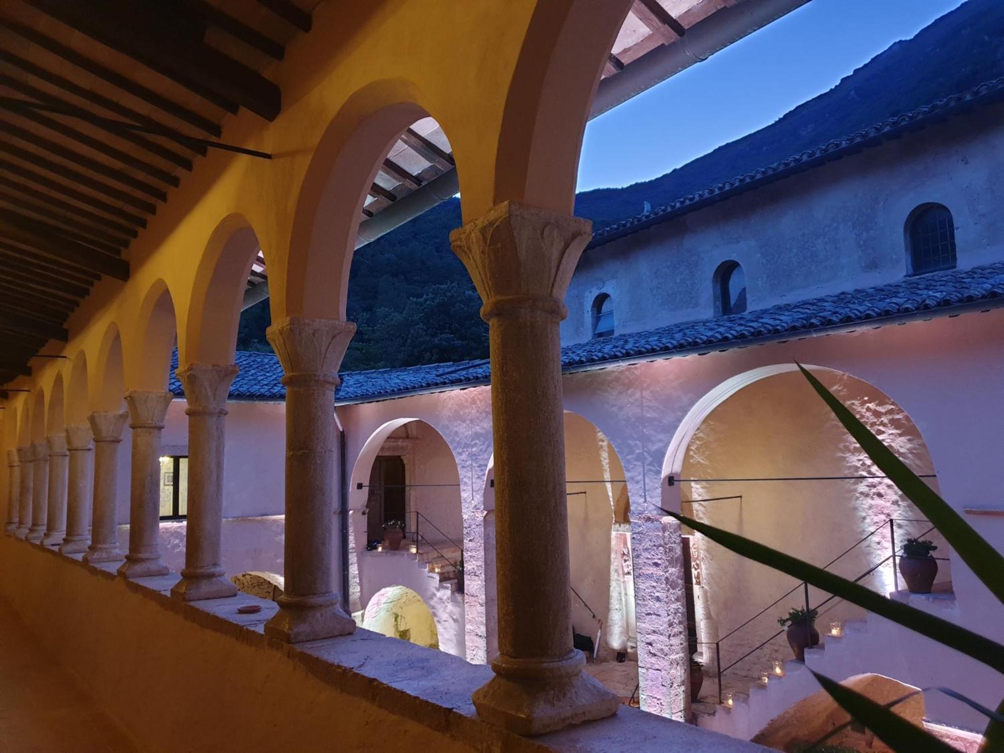 Abbazia San Pietro In Valle Ferentillo Εξωτερικό φωτογραφία